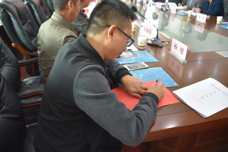 1574673320416081074.jpg 投票.jpg