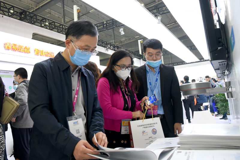 1605076148956015080.jpg DSC_4201.jpg