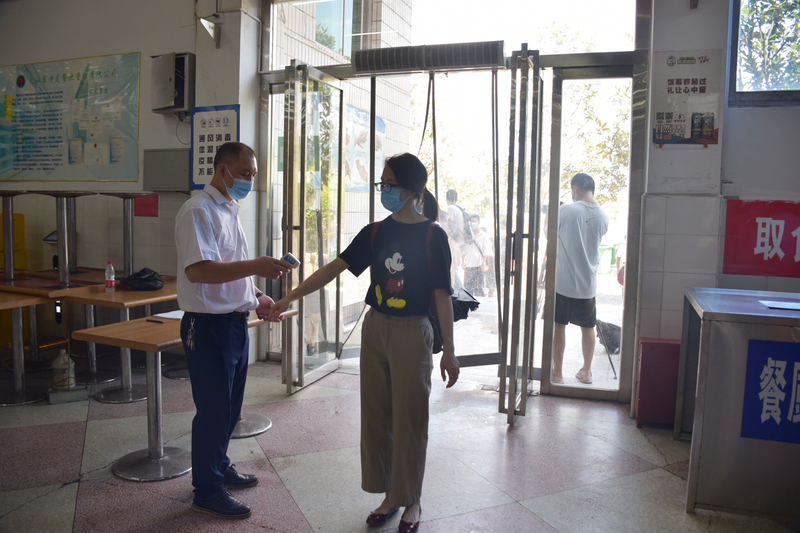 1630657909524000722.jpg DSC_0237.jpg