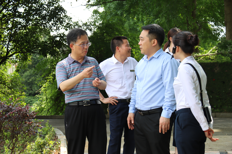 1654252925092031089.jpg IMG_4149.jpg